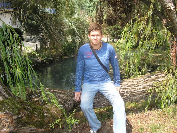 Александр Савельев