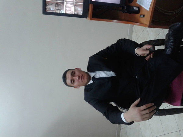 Айдын Ахмeткaлиeв