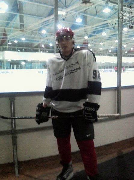 Неизвестно Неизвестно