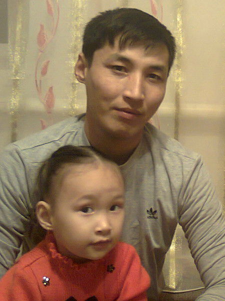 Данил Сапаров