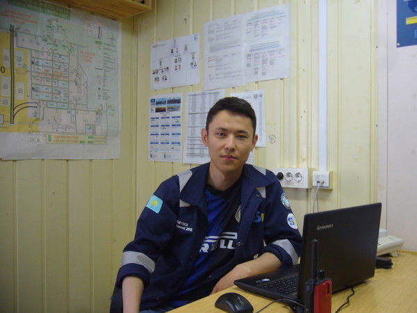 Медет Ахметжанов