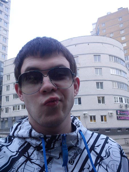 Роман Муравьев