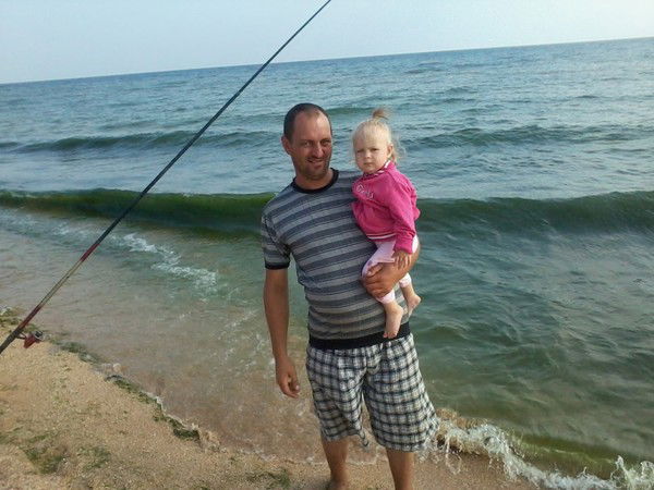 Слава Максимович