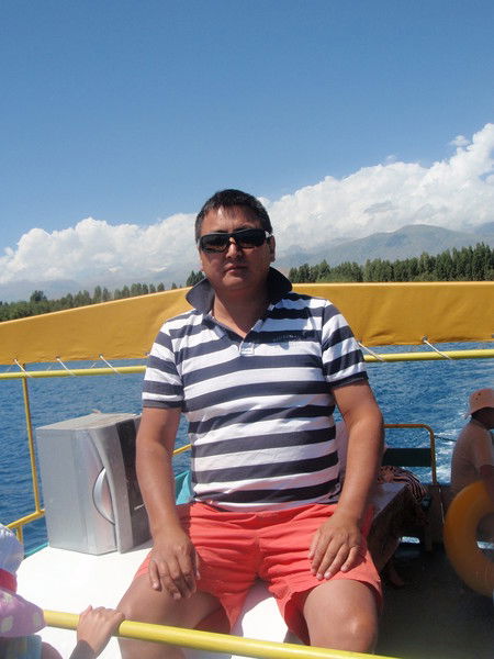 Айбек Кожоев