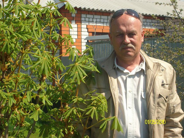 Валерий Макаров