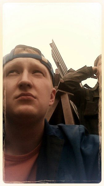 Дмитрий Серов