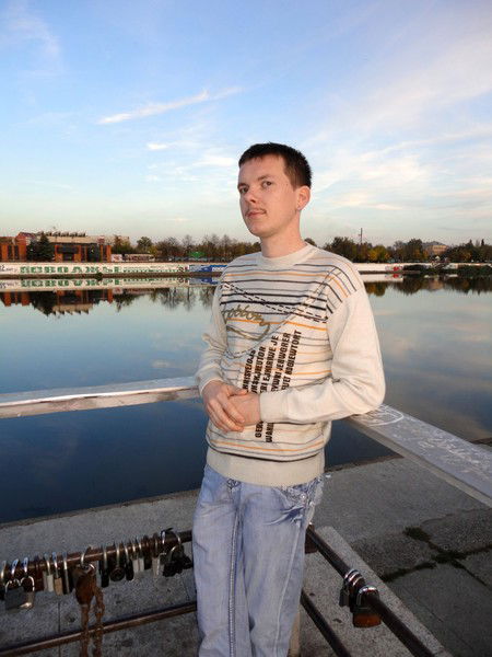 Максим Шершнев