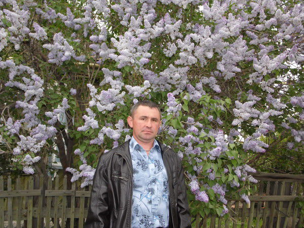 Нафис Ахатов