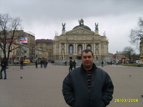 Владислав Новичков