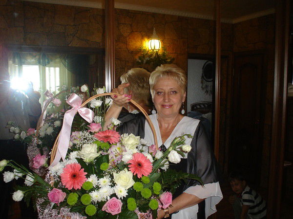 Галина Апольцева