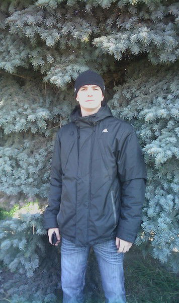 Антон Гостев