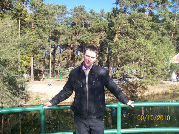 Дмитрий Адамов