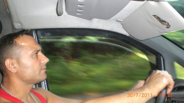 Георгй Беженар