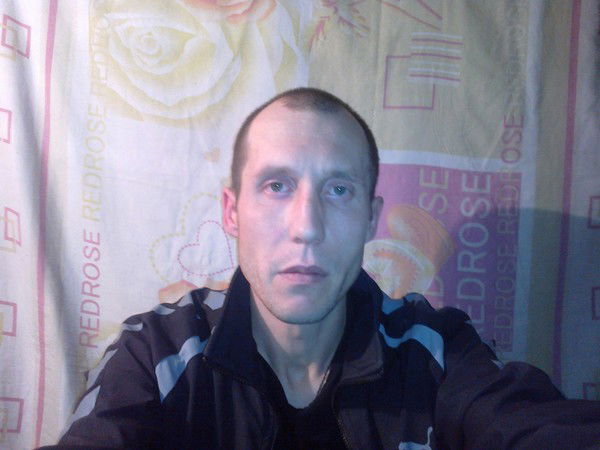 Денис Попов