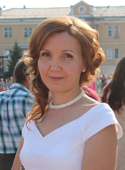 Елена Пакарева