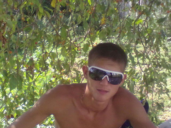 =Эй,детка Я Теперь Брюнетка=