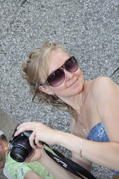 Алёна Aфонина