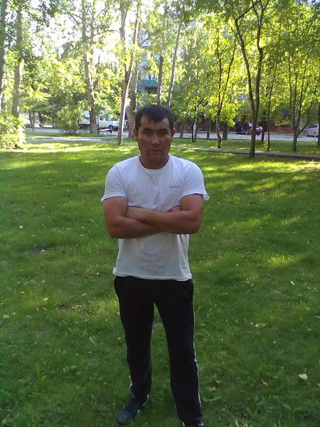 Женишбек Туратов