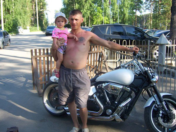 Жека Колясников