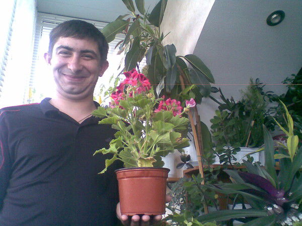 Артур Пирожков