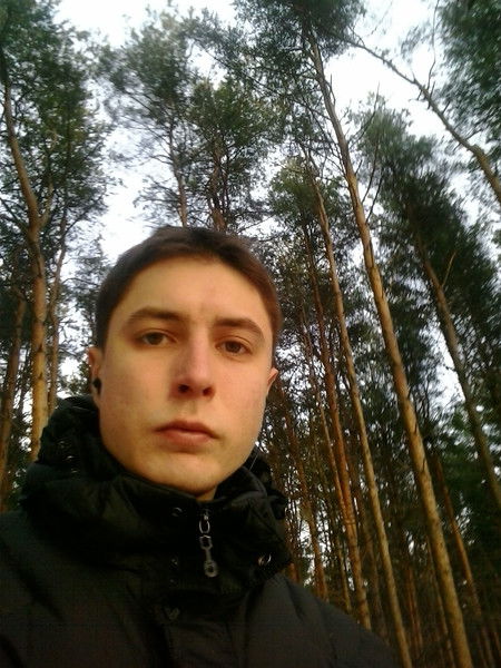 Денис ___________