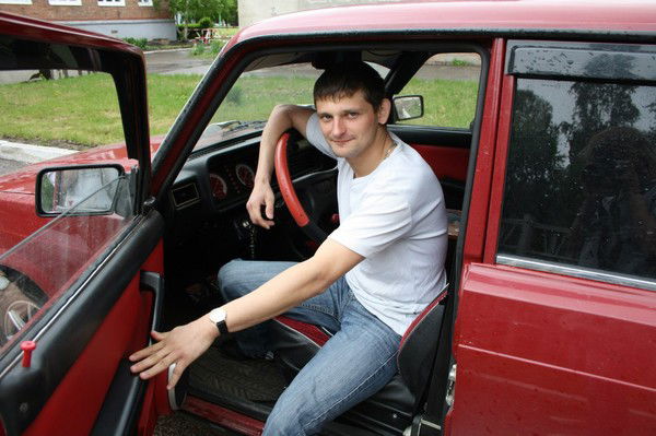 Дмитрий Безродных