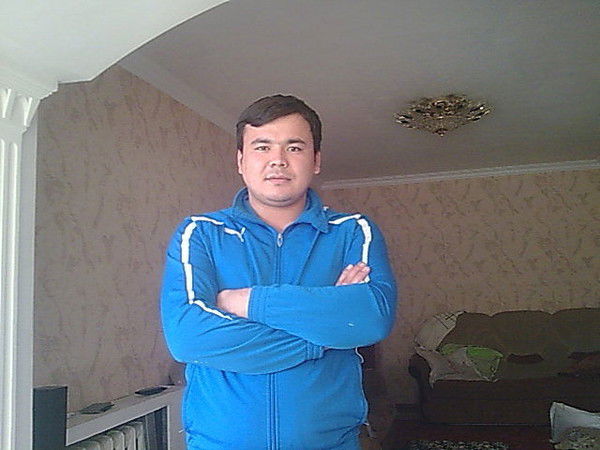 Акмал Вохобов