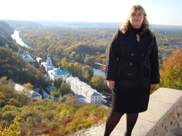 Лена Ищенко