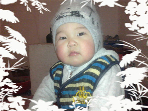 Чынгыз Алмомунов