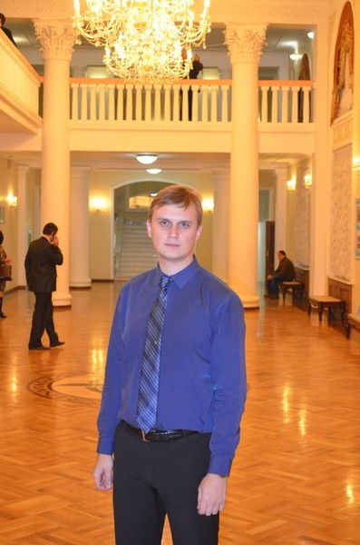 Максим Иванов