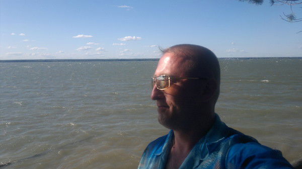 Виталий Суриков