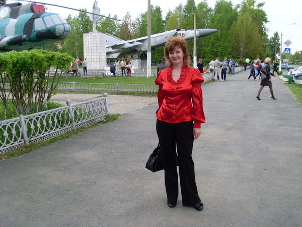 Людмила Петрова