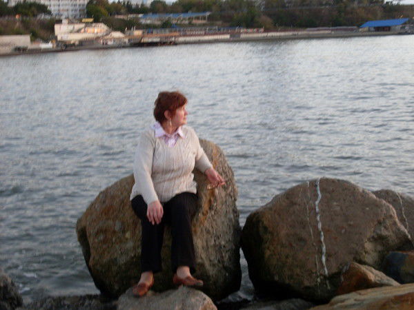 Нина Ларина