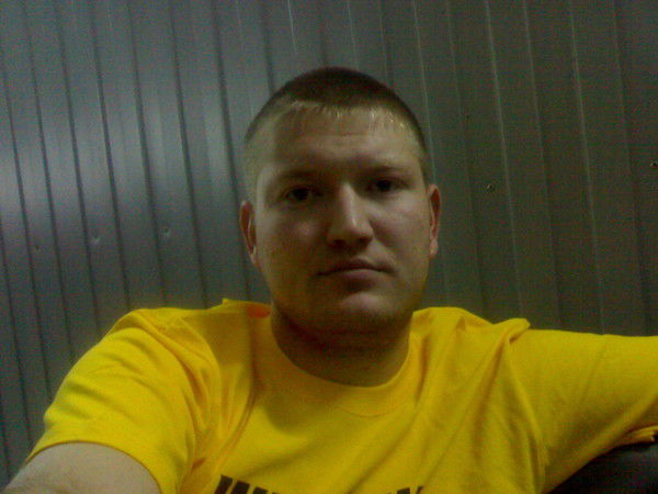 Александр Плотников