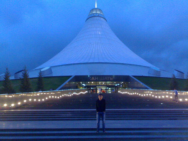 Азамат Викосбаев