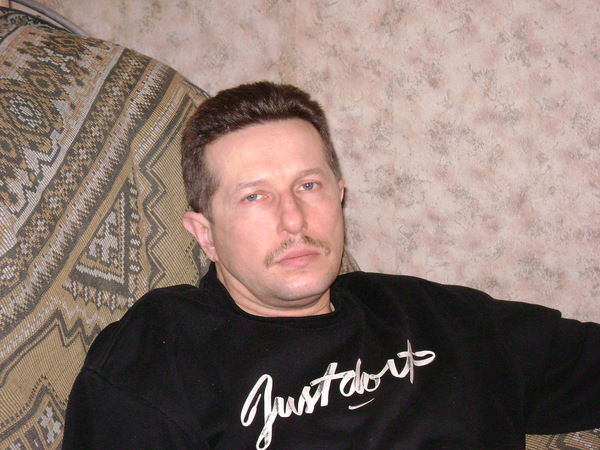 Александр Савельев