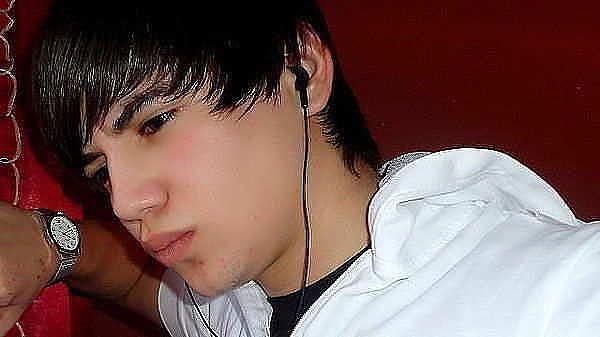 Миша Иванов