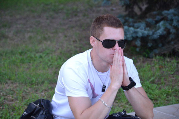 Виталий Мартынов