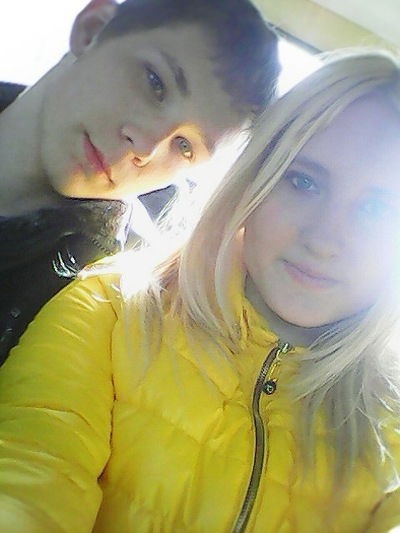 Ника Холодова