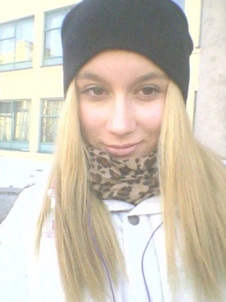 Диночка ...:*)