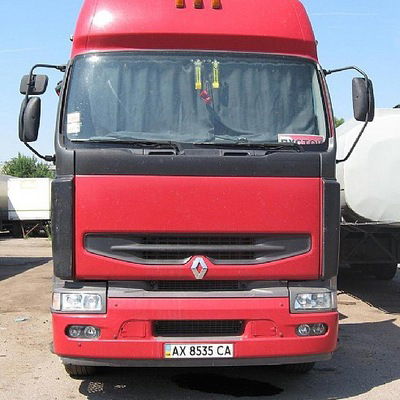 Станислав Леонов