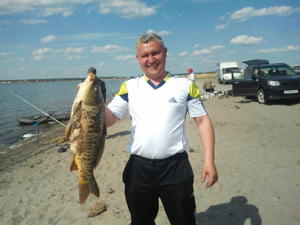 Виталий Апетенок