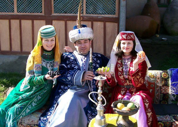 Анатолий Шаповал