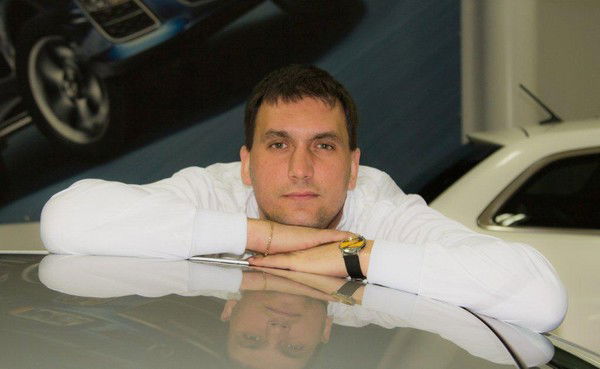 Денис Картышев