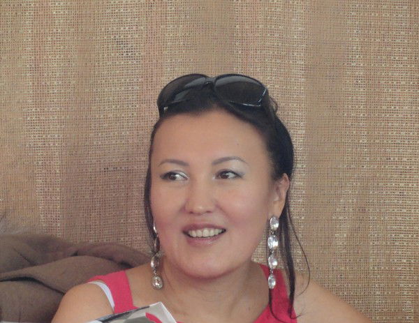 Айжана Садыкова