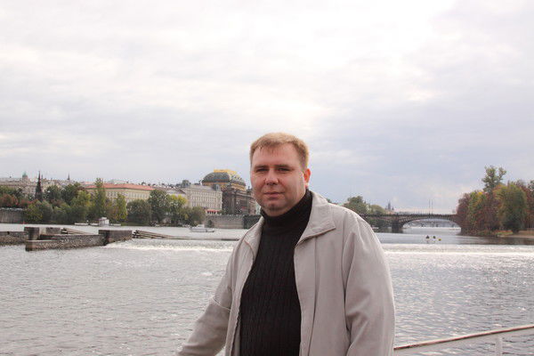 Сергей Карпов