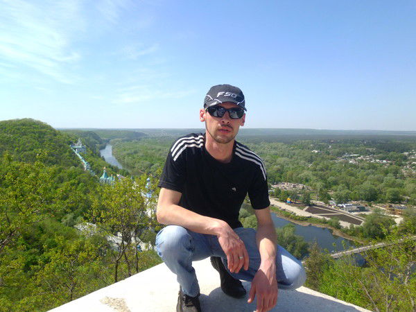 Едуард Овчаренко