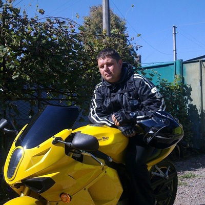 Александр Денисов