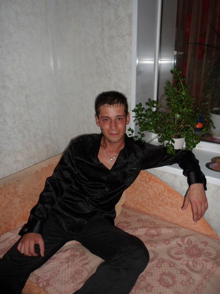 Владимир Николаев