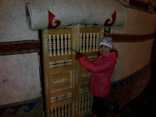 Алтын Асенова